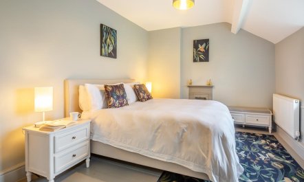 3 Bed in Islawrdref 4