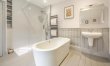3 Bed in Islawrdref 5