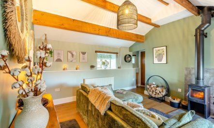 1 Bed in Slaithwaite 2