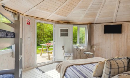 1 Bed in Hartland 9