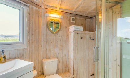 1 Bed in Hartland