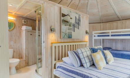 1 Bed in Hartland 3