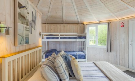 1 Bed in Hartland 4