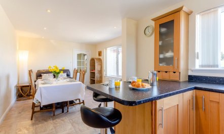 3 Bed in Drybridge 9
