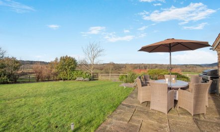 5 Bed in Bolstone 5