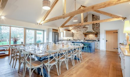 9 Bed in Earlston 1