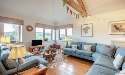 9 Bed in Earlston 5