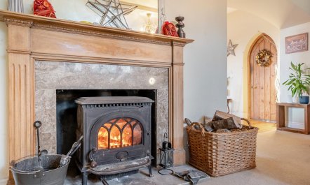 4 Bed in Aldsworth 9