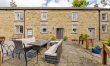 4 Bed in Stoney Middleton 1