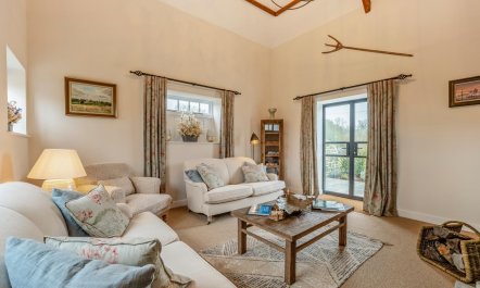 3 Bed in Sedgehill 5
