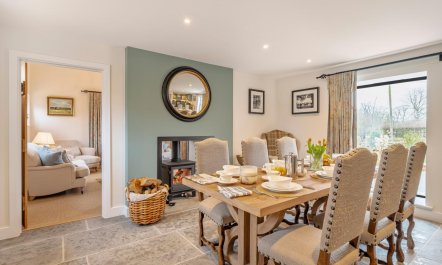3 Bed in Sedgehill