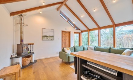 2 Bed in Tresarrett 2