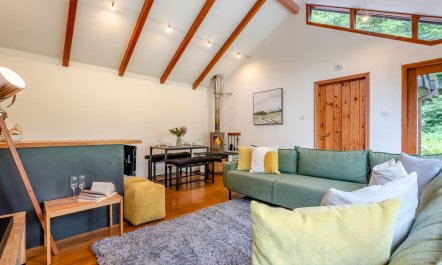 2 Bed in Tresarrett 6