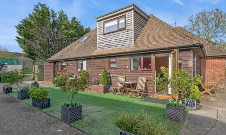 1 Bed in Alkham 8