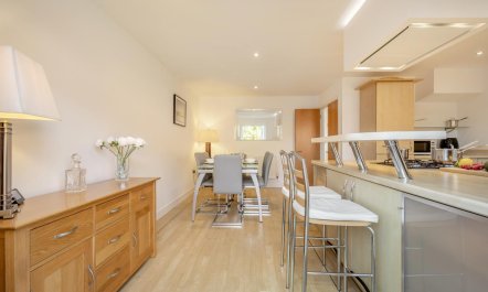 3 Bed in Christchurch 4
