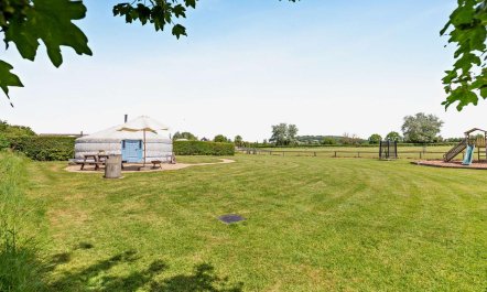 1 Bed in Stour Row
