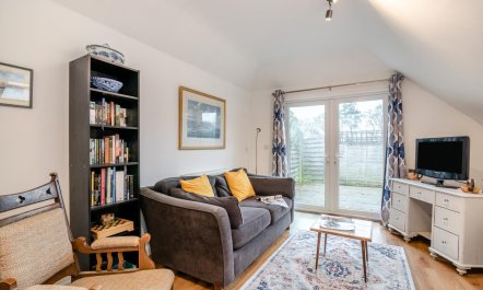 1 Bed in Hindhead