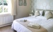 2 Bed in Old Cleeve 4