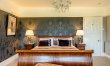5 Bed in Old Cleeve 4