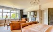 5 Bed in Old Cleeve 5
