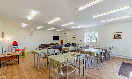 1 Bed in Stour Row 7
