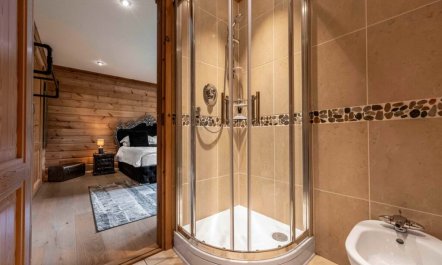 4 Bed in Ardarroch 6