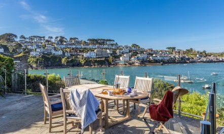 3 Bed in Polruan 0