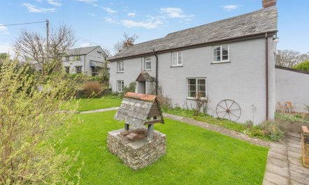 5 Bed in Marhamchurch 1