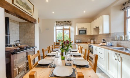 4 Bed in West Pennard 4