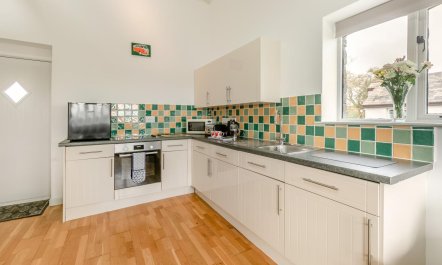 3 Bed in Marhamchurch 9
