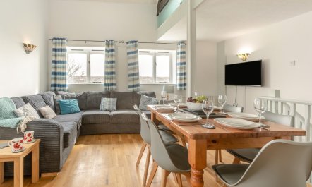 3 Bed in Marhamchurch 1