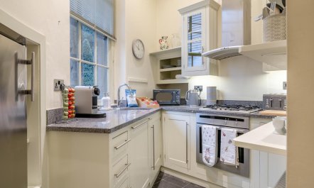2 Bed in Chipping Sodbury 9