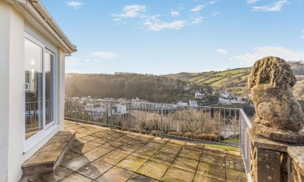 3 Bed in Combe Martin 1