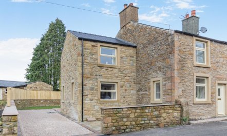 2 Bed in Wiswell 6