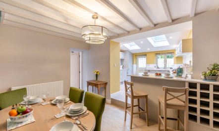 2 Bed in Wiswell 1