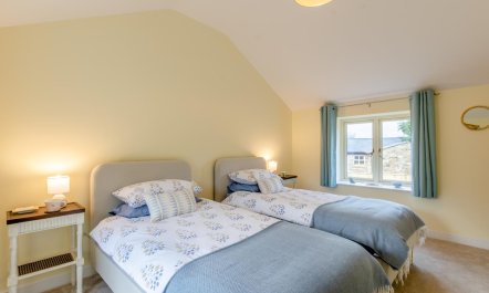 2 Bed in Wiswell 4