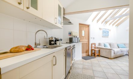 1 Bed in Bude 5