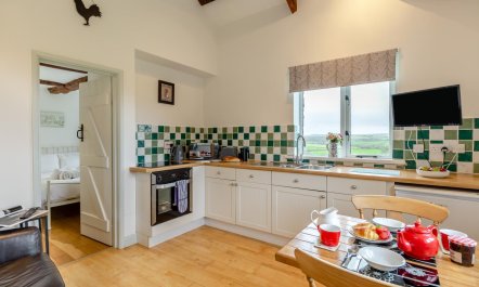 1 Bed in Marhamchurch 2