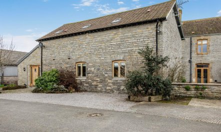 4 Bed in West Pennard 4
