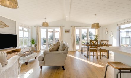 2 Bed in Blakeney 7