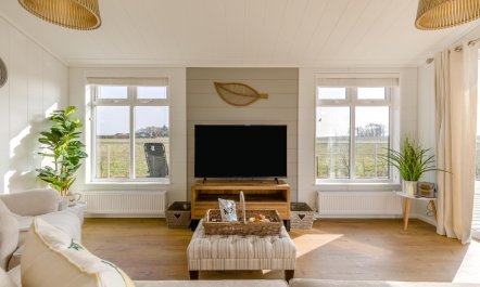 2 Bed in Blakeney 4