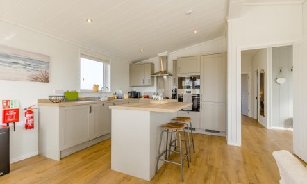 2 Bed in Blakeney 7