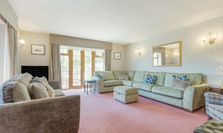 5 Bed in Holt 6