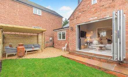 2 Bed in Wellesbourne 4