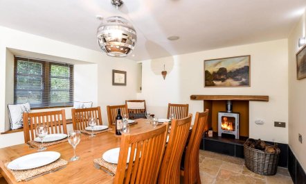 5 Bed in Tuckenhay 9