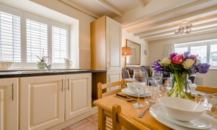 2 Bed in Perranporth 3