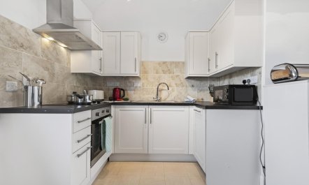 1 Bed in Milton Abbas 3
