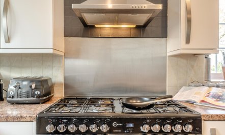 2 Bed in North Reston 8