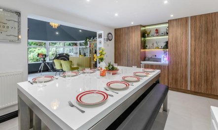 5 Bed in Newton Abbot 7