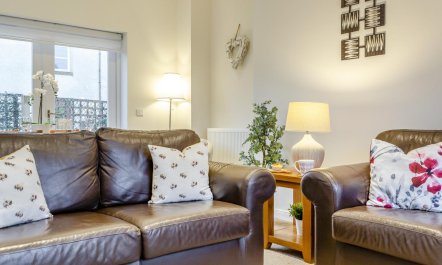3 Bed in Kelso 8